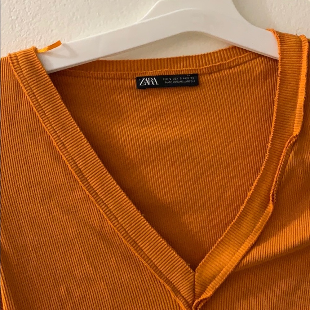 Zara V Neck Top - Picture 2 of 3